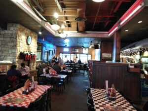 Logan's Roadhouse - Fort Wayne