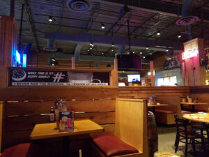Logan's Roadhouse - Midwest City