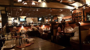 LongHorn Steakhouse - Hollywood