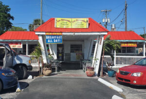 Los Hernandez Family Restaurant - Tarpon Springs