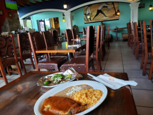 Los Tres Caminos - Evansville