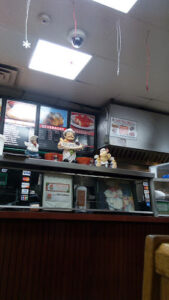 Louie's Pizza House - Waterbury