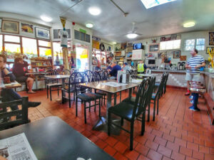 Louis Family Restaurant - Providence