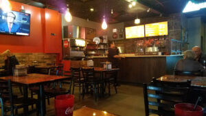 Lou's Woodfire Pizza - Del Rio