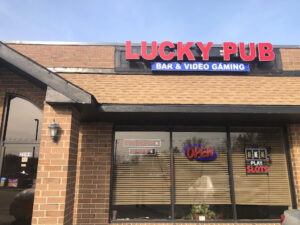 Lucky Pub Bar & Video Gaming - Mundelein