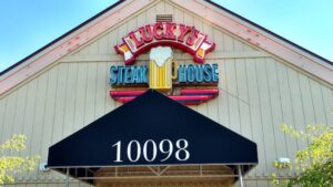 Lucky's Steakhouse - Davison