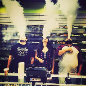 Luxor Vape Lounge & Cafe - Bakersfield
