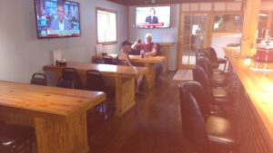 Ma Dukes Bar & Grill - Roanoke