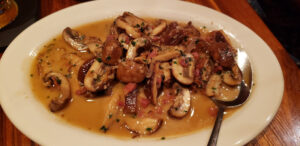 Macaroni's Ristorante Downstairs - Ashland