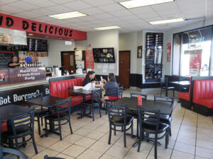 Mad Mike's Burgers & Fries - Hamilton