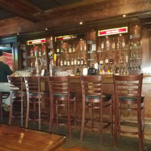 Madra Rua Irish Pub - Summerville