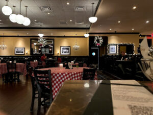 Maggiano's Little Italy - Annapolis