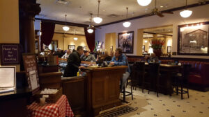 Maggiano's Little Italy - Schaumburg