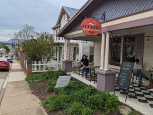 Main Street Bakery & Catering - Luray