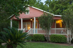 Maison D'Memoire Bed & Breakfast Cottages - Rayne