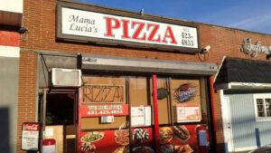 Mama Lucia's Pizzeria - Huntington Station