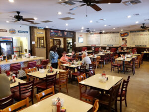 Mama's Daughters' Diner - Forney
