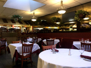 Mama's Oakdale - Oakdale