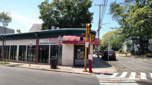 Man-O-Salwa Kabob & Grill - Somerville