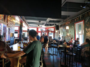 Manhattan Pizza & Pub - Burlington