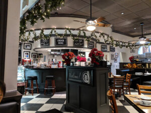 Maria’s Italian Kitchen - Woodland Hills