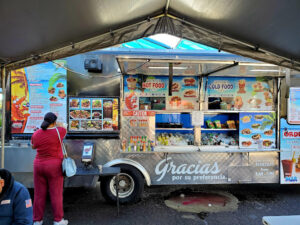 Mariscos Mar Y Tierra - Chula Vista
