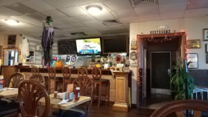 Max & Meme Café - Longwood