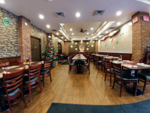 Max's Restaurant, Cuisine of the Philippines, Bloomfield - Bloomfield