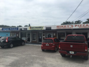 Mikey's Pizza - New Smyrna Beach