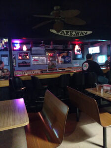 Mil & Jim's Parkway Inn - Nanticoke