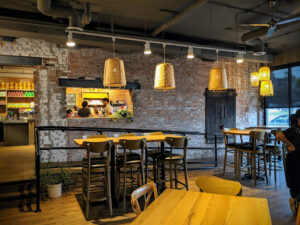 Miss Phay Cafe - Davenport