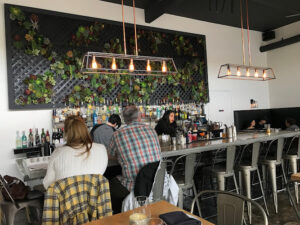 Mix Mix Kitchen Bar - Santa Ana