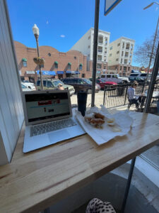 Mo'Bay Beignet Co. Auburn - Auburn