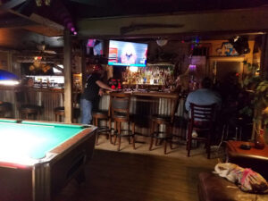 Mom's Bar - Prairieville