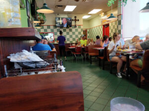 Mom's Diner - Collinsville