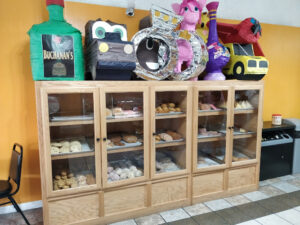 Montero's Bakery - Los Banos