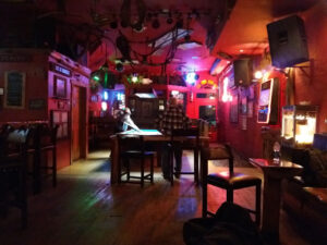 Mozzi's Saloon - Cambria