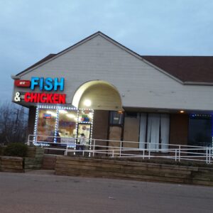 Mr Fish & Chicken - Lincoln Park