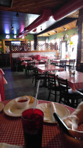 Mr G's Chicago Pizza & Pub - Branson