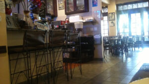 Mr M's Hot Wings and Things - Montebello