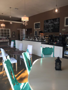 Mug's Cafe & Bakery - Roanoke