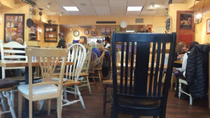 Nana's Deli & Restaurant - Livingston