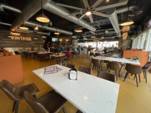 New Vintage Grill Truxtun - Bakersfield