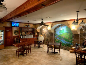 New World Bar & Restaurant - Elizabeth