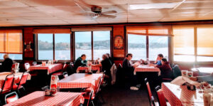 Newick's Lobster House - Dover