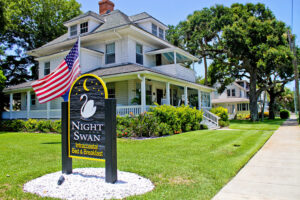 Night Swan Intracoastal Bed and Breakfast - New Smyrna Beach
