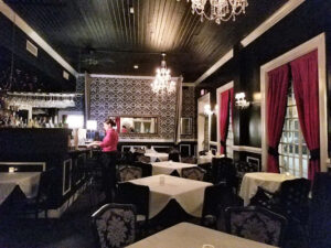 Noble Fare - Savannah