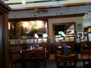 O'Charley's Restaurant & Bar - Cuyahoga Falls