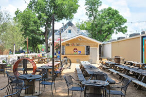 Oak St. Drafthouse and Cocktail Parlor - Denton