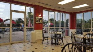 Oberweis Ice Cream and Dairy Store - Rolling Meadows